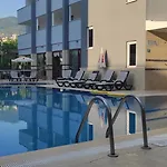 Aparthotel Sailor 4*