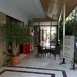 Sailor Aparthotel 4*