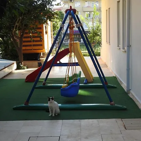 アパートホテル Sailor 4*