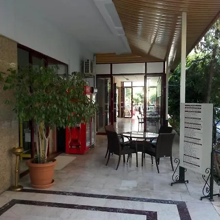 Sailor Apartahotel 4*